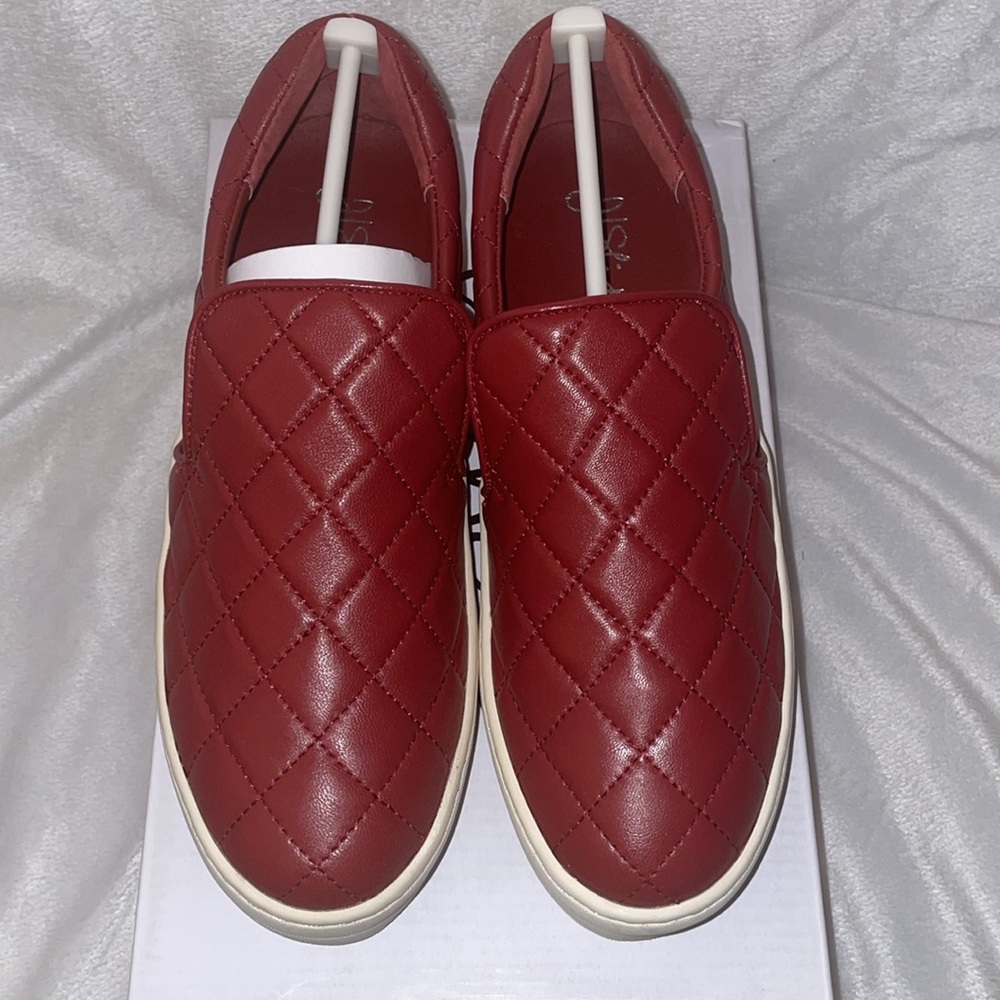 NWT J/SLIDES HARLEE Red Leather Slip-on Sneaker - Picture 8 of 14